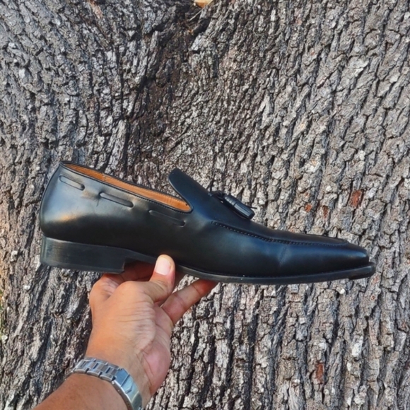 Magnanni Black Leather Tasseled Loafer # 14148 - Picture 16 of 17